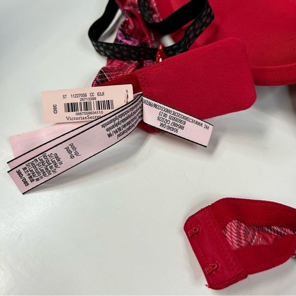 NEW Victorias Secret 38D Pushup Bra Padded Plaid Red Black Green Underwire #3509 - Picture 2 of 4
